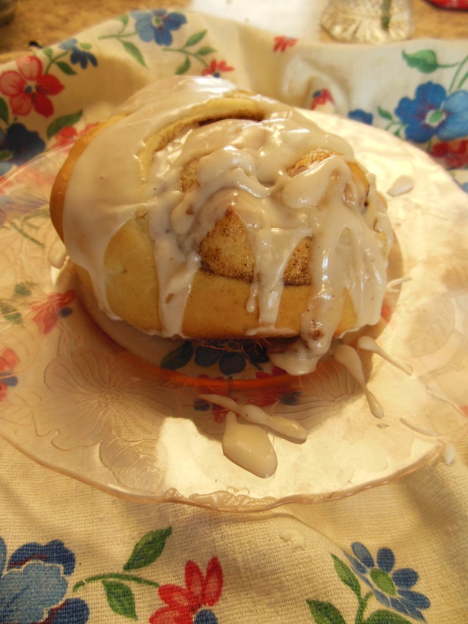 1 hour cinnamon rolls~ From a Montana Front Porch